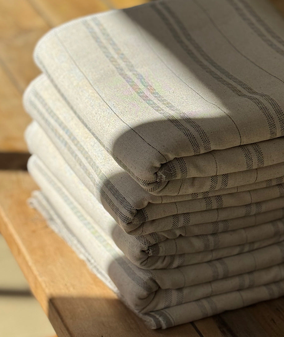 מפת פשתן זוגות פסים אוברלוק