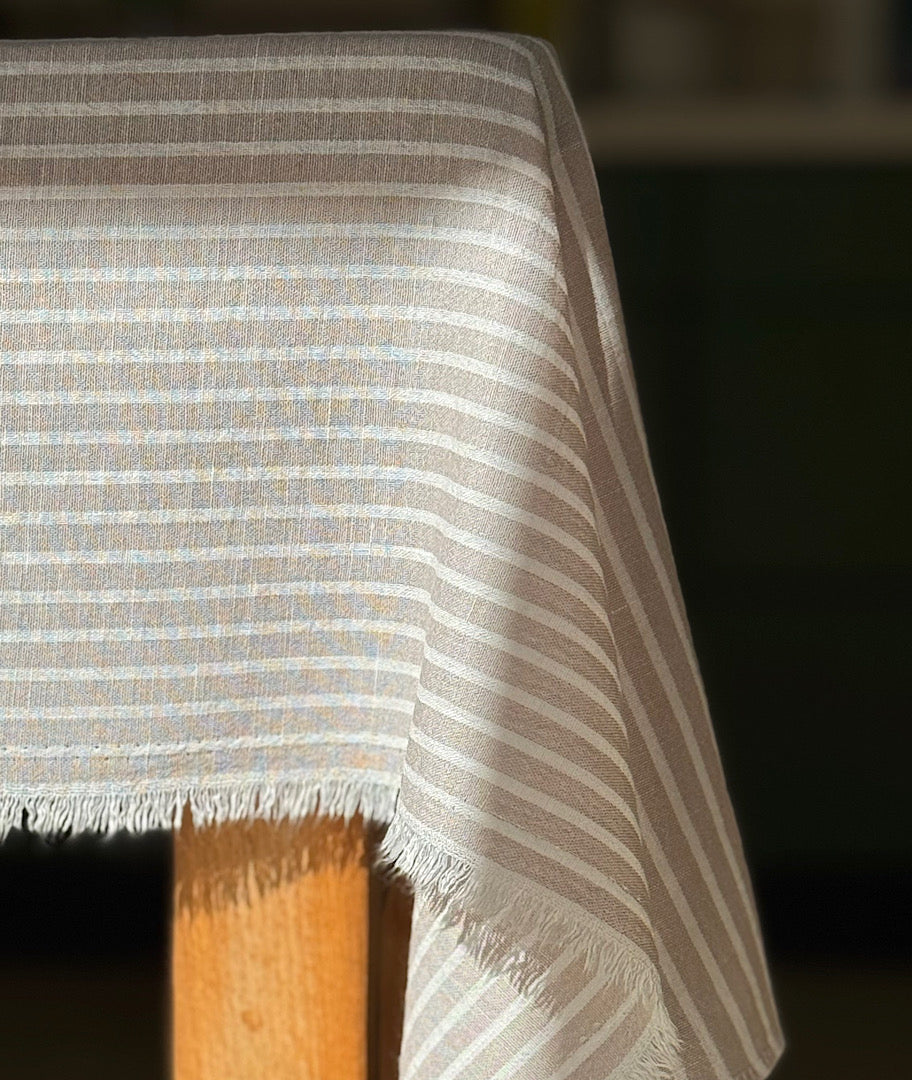 מפת פשתן פסים אוברלוק