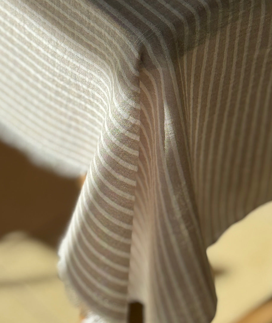 מפת פשתן פסים אוברלוק